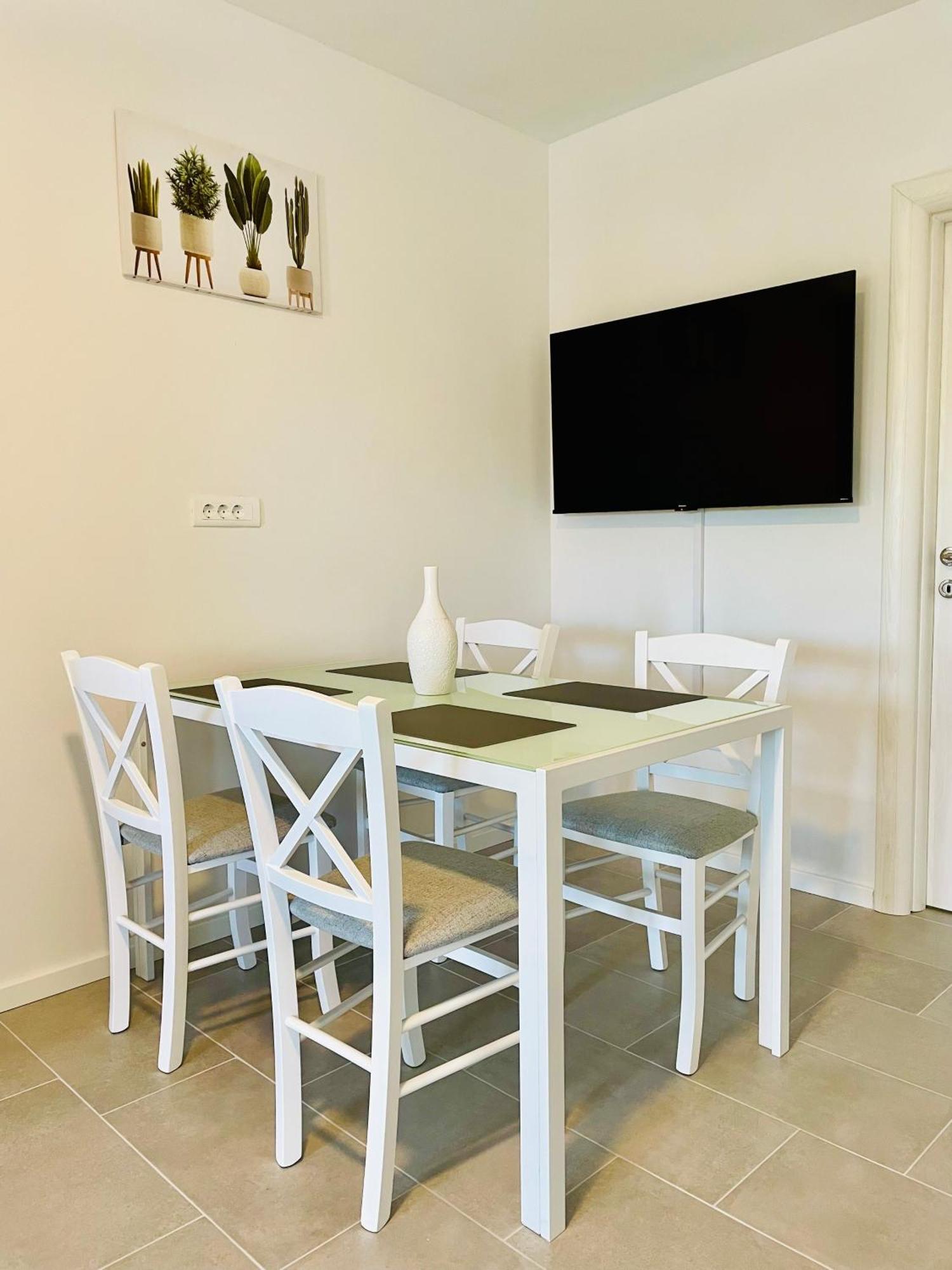 New Apartments Miya - Peroj Beach 外观 照片